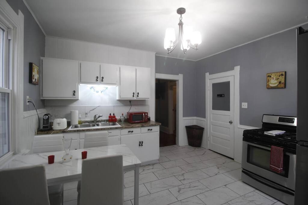Renovated Brady St. Classic Μιλγουόκι Εξωτερικό φωτογραφία