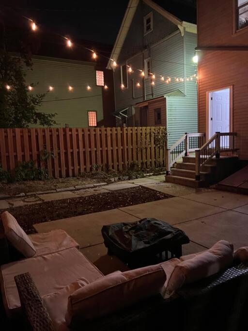 Renovated Brady St. Classic Μιλγουόκι Εξωτερικό φωτογραφία